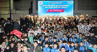 Kâğıthane Belediyesi'nden Amatör Spor Kulüplerine Büyük Destek