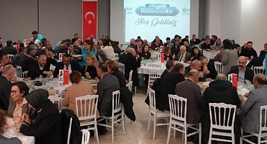 Sarıyer'de Protokol İftar Sofrasında Buluştu
