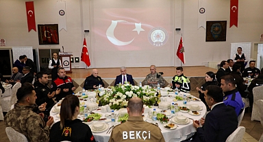 Vali Akın : 
