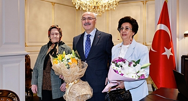 Yaşlılara Saygı Haftası'nda Vali Köşger'e Anlamlı Ziyaret
