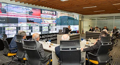 Bursa Büyükşehir'in muhtarlarla koordinasyonu sürüyor