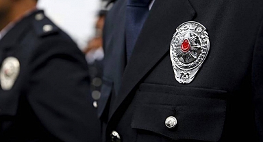 AYM, Amirini Eleştiren Polislere Verilen Cezayı İptal Etti