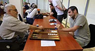 Bursa'da zarlar eşitlik için atıldı