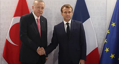 Erdoğan, Macron'la görüştü