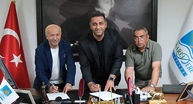 İzmir Narlıdere’de, toplu iş sözleşmesinde imzalar atıldı