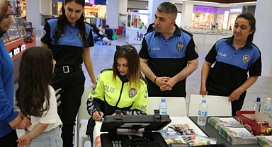 Vatandaşlara Trafik Güvenliği Hakkında Bilgiler Verildi.