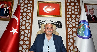 Başkan Özcan: 'Bağımsızlık Ateşi, Yüce Milletin Kalbinde Yanmaya Devam Ediyor'