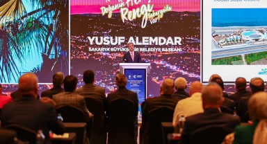 AK Parti’nin hizmet vizyonu Sakarya’da masaya yatırıldı