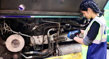 İETT'de Bakım Onarım Kadınlara Emanet