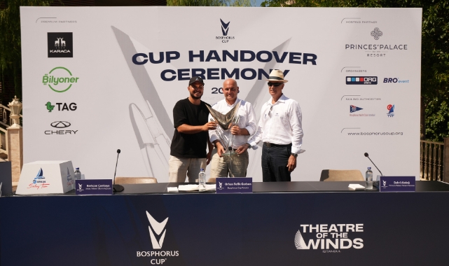 Bosphorus Cup'ın Kupa Teslim Töreni İlk Kez Büyükada'da Gerçekleşti