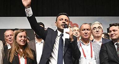 CHP İstanbul İl Yönetimi Görevden Alındı