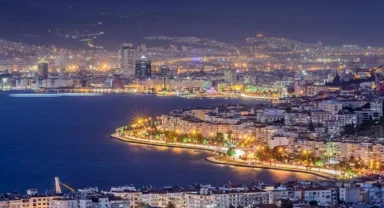 İzmir’de yabancı turist sayısı düştü! Egeli turizmciler 'stabil durumu kırmalıyız' dedi