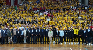 VakıfBank’tan Bosna Hersek’te 38 voleybol okulu ile stratejik iş birliği