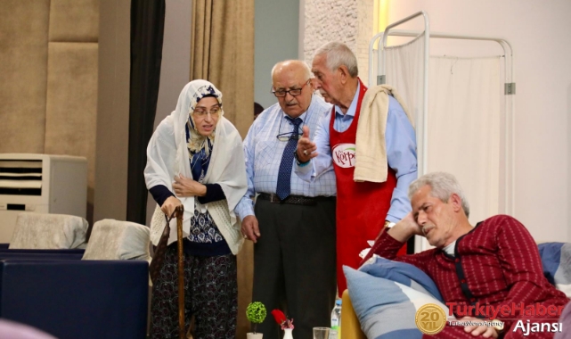 1 Ekim Dünya Yaşlılar Günü Kutlandı