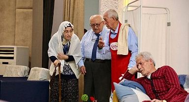 1 Ekim Dünya Yaşlılar Günü Kutlandı