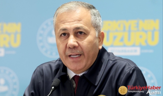 Bakan Yerlikaya Diyarbakır'da Türkiye'nin Huzuru Toplantısına Katıldı