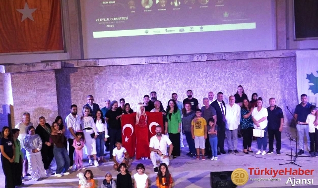 DJ Eva Başak'tan Sokak Hayvanlarına Destek Konseri