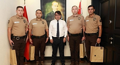 Mersin Emniyet Müdürü Yılmaz, Başarılı Bekçileri Ödüllendirdi