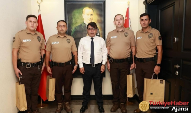 Mersin Emniyet Müdürü Yılmaz, Başarılı Bekçileri Ödüllendirdi