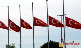 Bursa Valiliği Duyurdu : 10 Kasım'da Bayraklar Yarıya İndirilecek..!