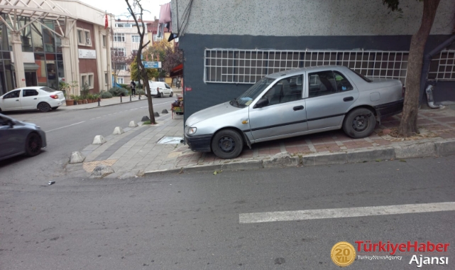 Zabıta Kaldırım İşgalini Sonlandırdı, Polis Ceza Yazdı