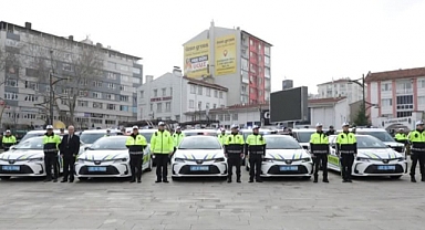 Kütahya'da Güvenlik Kuvvetlerine Törenle 78 Araç Teslim Edildi