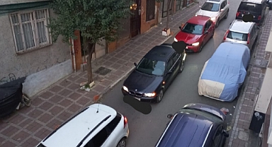 Tek Yönlü Sokağa Araçlar İçin Kapan Konulmasını İstedi
