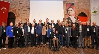 Bursa Osmangazi Kent Konseyi’nde bayrak değişimi