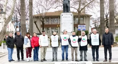 Emekliler Mudanya'daki eylemlerini sürdürüyor