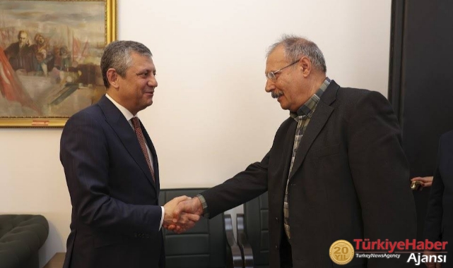 Emekliler, Özgür Özel'e Taleplerini İletti 