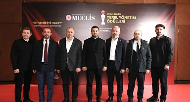 Kâğıthane Belediyesi’ne yerel yönetimlerden anlamlı ödül