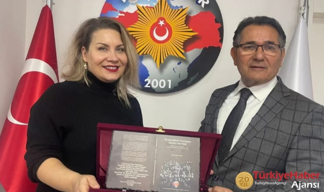 TEMÜD-DER Kitap İmza Günü Düzenledi 