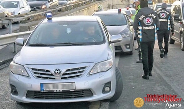 Fahri Müfettiş, 'Çakar' Takan Araçları Tespit Edemez..!