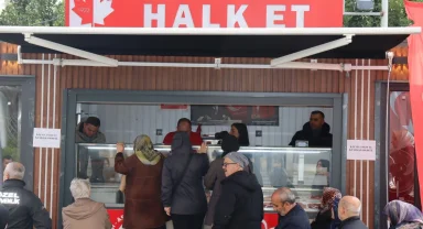 İzmit'te uygun fiyatlı et desteği Ramazan'da da sürecek