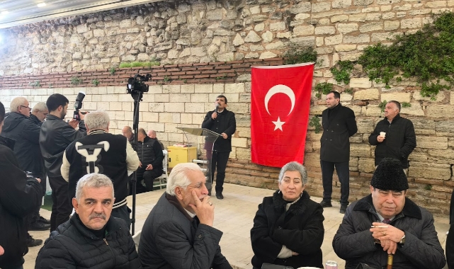 Erdem Karakoç'tan Suriçinde Dostlarına iftar 