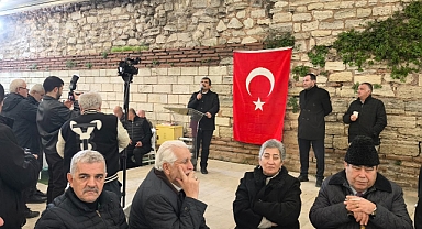 Erdem Karakoç'tan Suriçinde Dostlarına iftar 