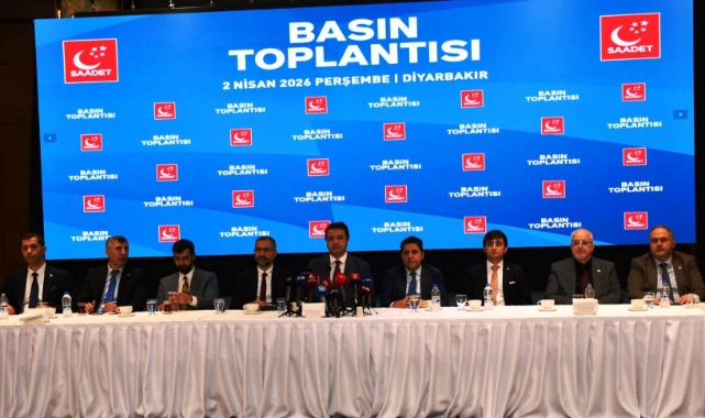 Mahmut Arıkan, Diyarbakır'da Valilik ve Büyükşehir Belediyesi'ni Ziyaret Etti 