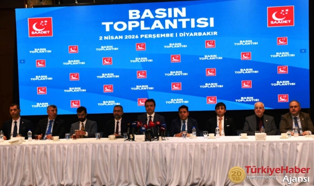 Mahmut Arıkan, Diyarbakır'da Valilik ve Büyükşehir Belediyesi'ni Ziyaret Etti 