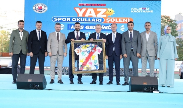 Kâğıthane'de Dev Spor Şöleni: Bakan Bak'tan Geleceğe Yatırım Vurgusu