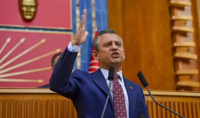 Özgür Özel CHP'deki son grup toplantısında 'yeni partiyi' duyurdu: 'Vakti gelmiş bir vedanın hüznü' 