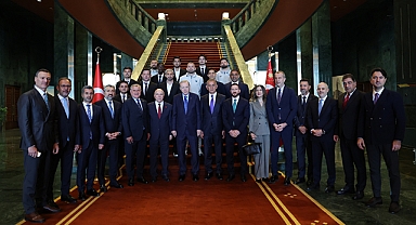 Cumhurbaşkanı Erdoğan, Süper Lig’e yükselen takımları kabul etti