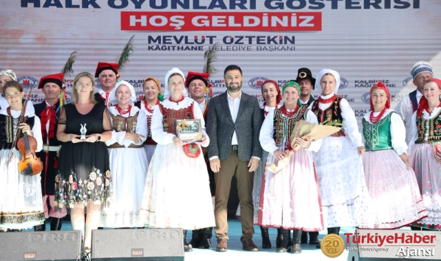 Kâğıthane’de Uluslararası Halk Oyunları Festivaline Yoğun İlgi