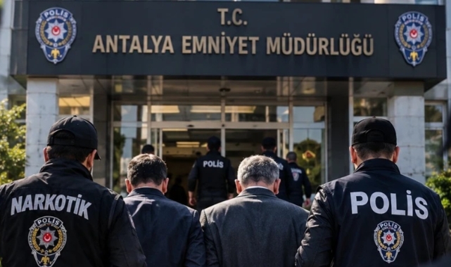 Antalya Emniyeti’nde Rüşvet İddiası: 2 Şube Müdürü Dâhil 6 Kişi Tutuklandı!
