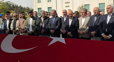 'Bizi bu hale getiren utansın' diyerek İntihar eden Şekeroğlu Son yolculuğuna uğurlanıyor