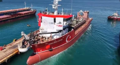 İlk yerli ve millî tarama gemisi suya indi! Bakan Uraloğlu: Tarama ve temizlemeyi kendi gemimizle yapacağız