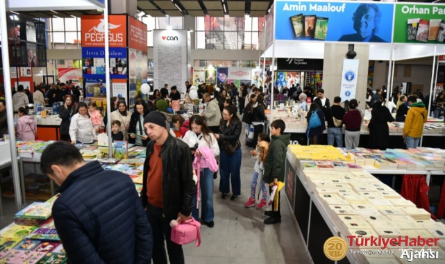 2. Balıkesir Kitap Fuarı Hafta Sonu Doldu Taştı