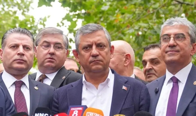 AYM Önündeki Faciadan Sonra Özgür Özel’den Sert Uyarı: “Sosyal Patlamanın Eşiğindeyiz!”