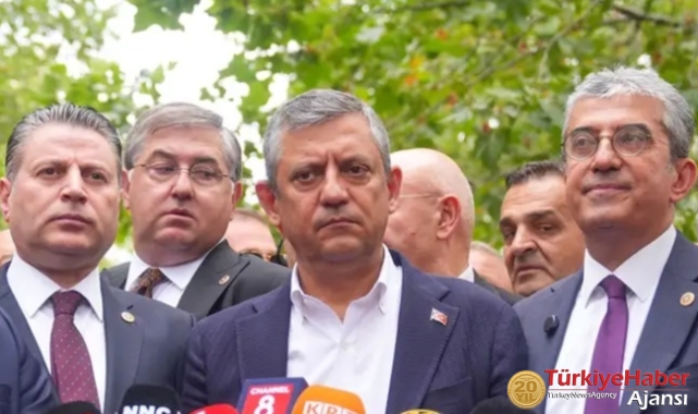 AYM Önündeki Faciadan Sonra Özgür Özel’den Sert Uyarı: “Sosyal Patlamanın Eşiğindeyiz!”