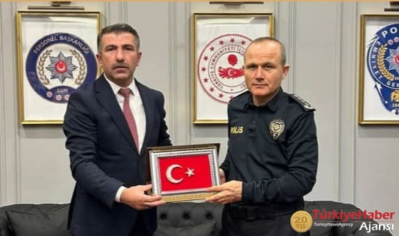 Başkan Murat Türesin'e