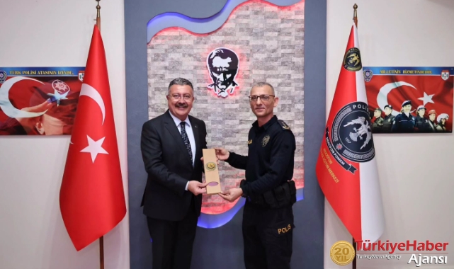 Merzifon Emniyet Müdürü Onuruna Veda Yemeği Düzenlendi